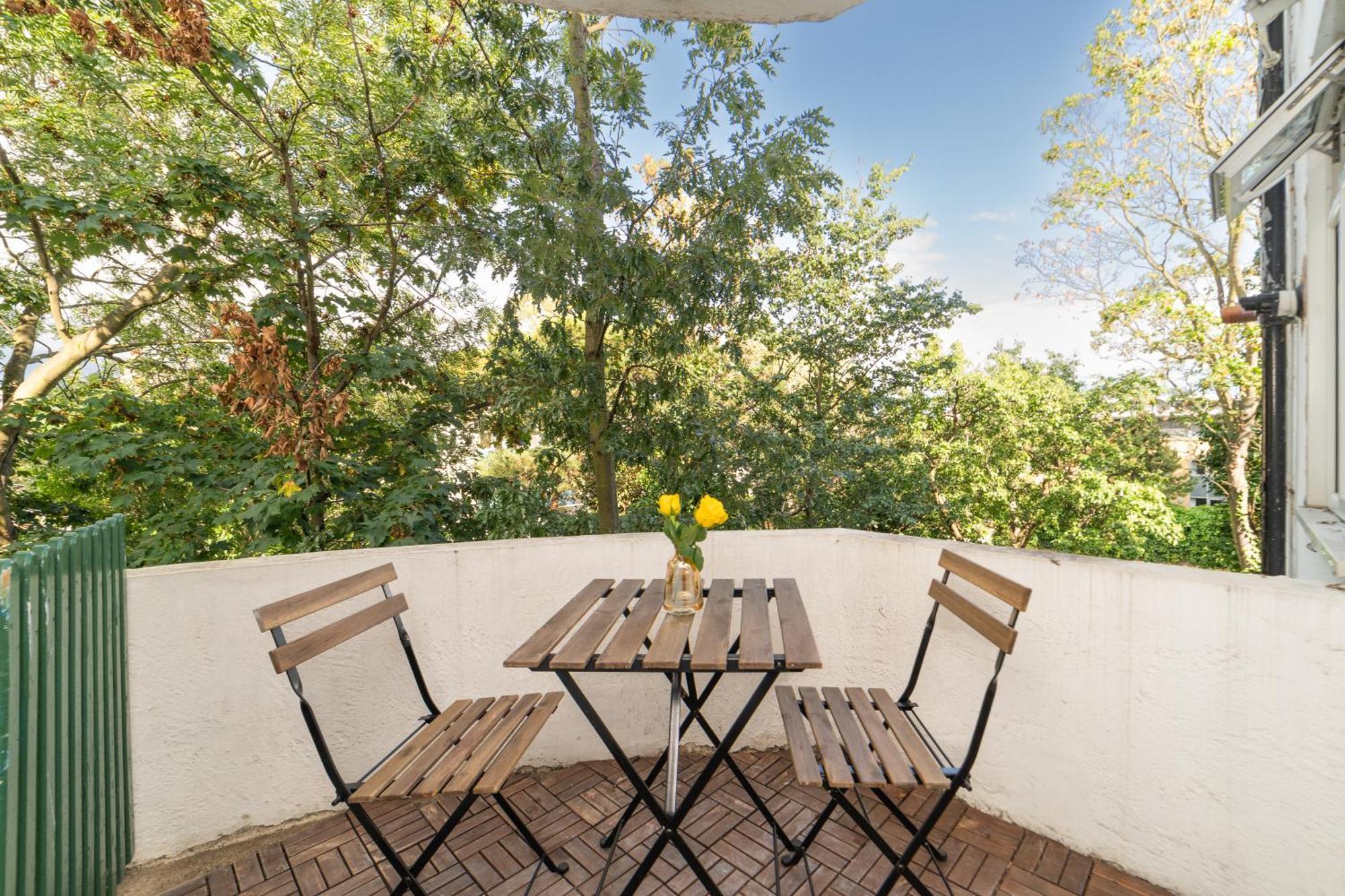 Two Bedroom Apartment By Buonomo Stays Short Lets & Serviced Accommodation In Balham With Balcony London Luaran gambar